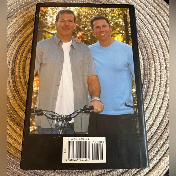 Three Weeks With My Brother By Nicholas Sparks - Picture 3 of 4